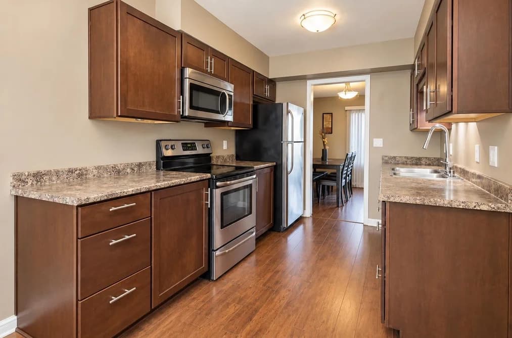 2 2957 OXFORD STREET, Port Coquitlam, BC — Residential for Sale - Photo 2