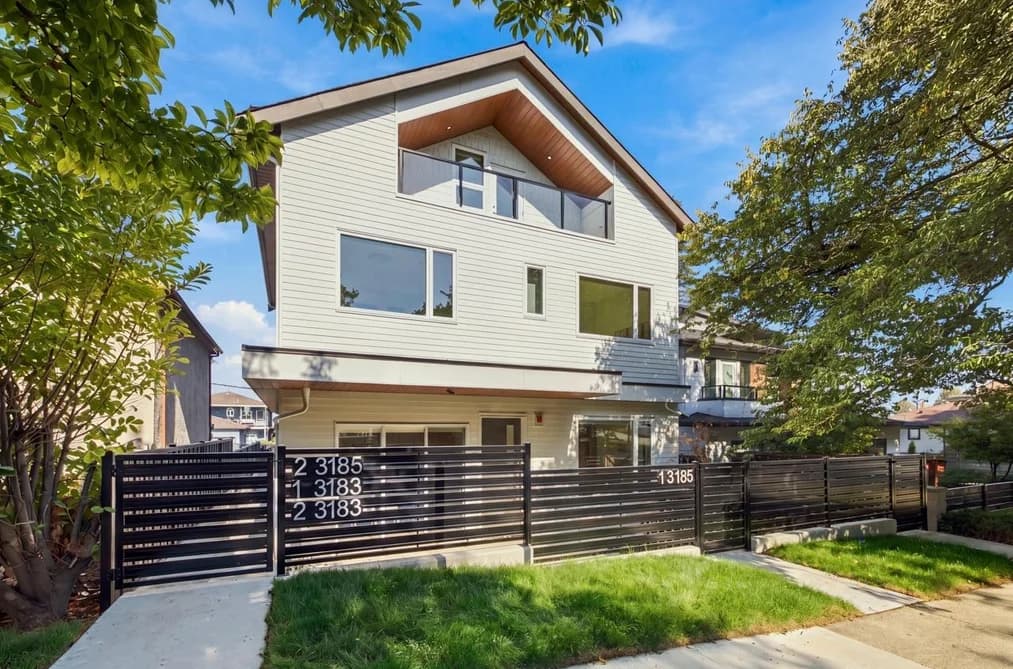 2 - 3183 Graveley Street, Vancouver, BC - MLS: R3179855 - Photo 1 2 - 3183 Graveley Street, Vancouver, BC - MLS: R3179855 - Photo 1