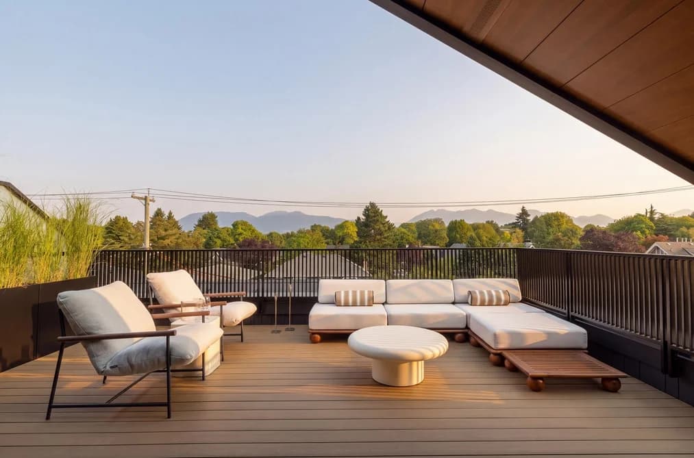 2 3185 VINE STREET, Vancouver, BC — Residential for Sale - Main Photo