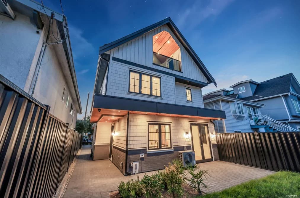 2 5150 SPENCER STREET, Vancouver, BC — Residential for Sale - Photo 2