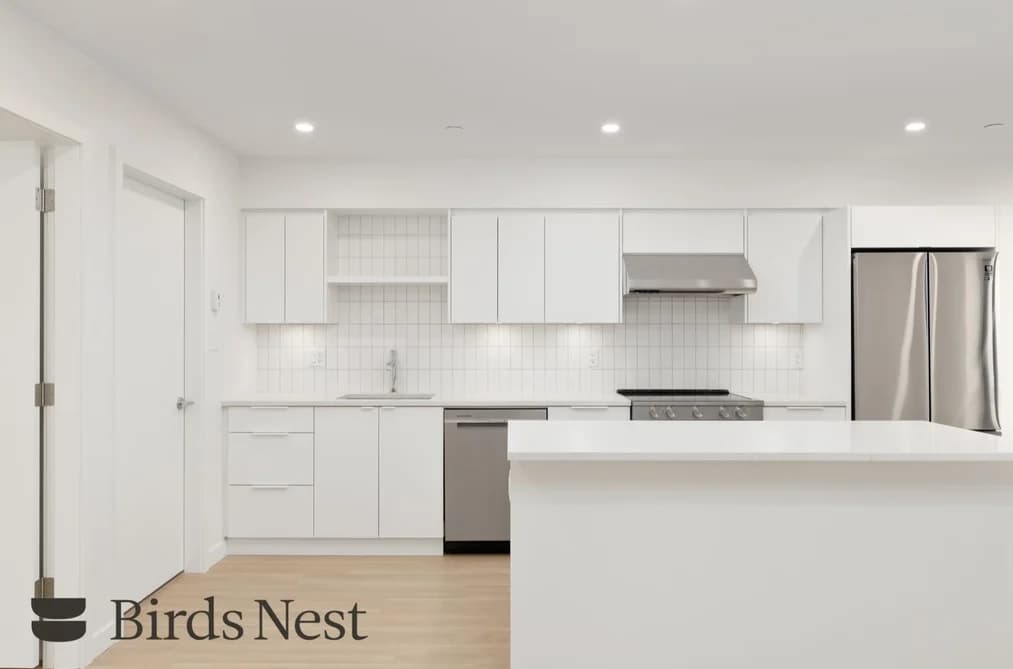 2-5449 COLUMBIA STREET, Vancouver BC V5Y 3H4 - Photo 1