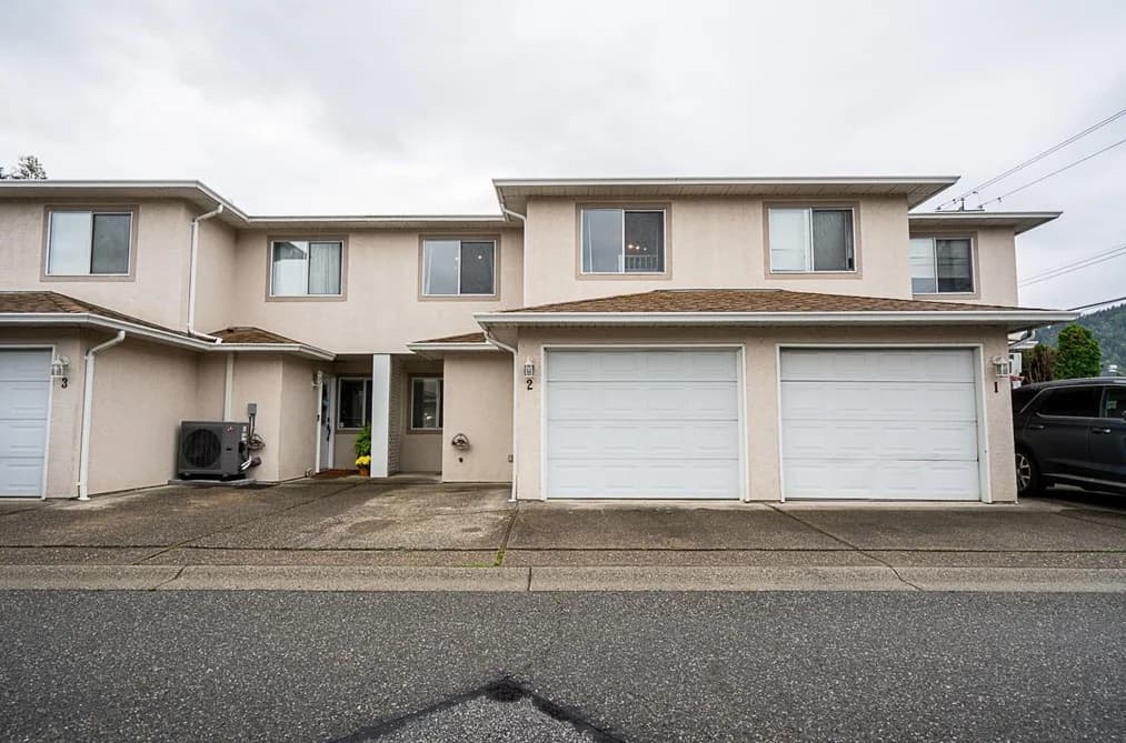 2 5536 VEDDER ROAD, Chilliwack, BC — Residential for Sale - Photo 2