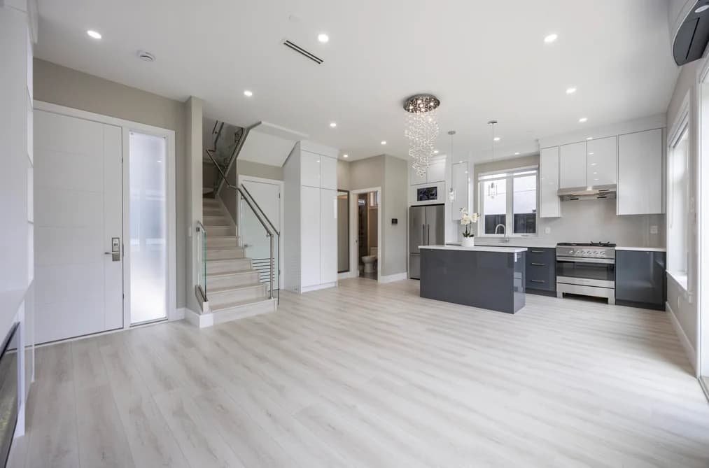 2 5808 LANARK STREET, Vancouver, BC — Residential for Sale - Photo 2