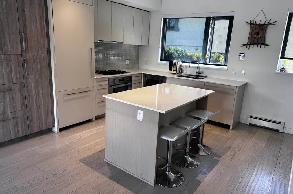 2 589 W KING EDWARD AVENUE, Vancouver, BC — Residential for Sale - Main Photo