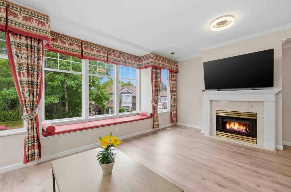 2 5950 OAKDALE ROAD, Burnaby, BC — Residential for Sale - Photo 2
