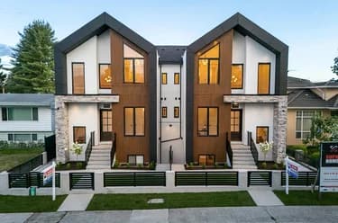 Half Duplex for sale at 2 6210 Curtis Street Burnaby British Columbia - MLS: R3157671