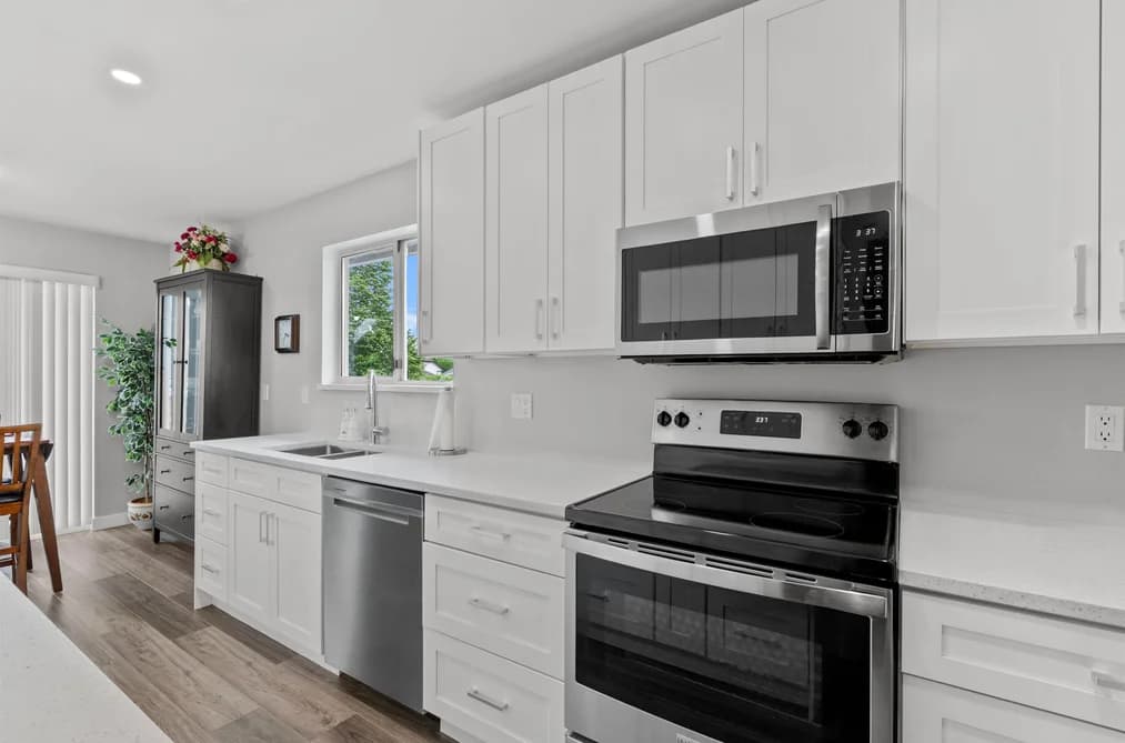 2 6320 48A AVENUE, Delta, BC — Residential for Sale - Main Photo