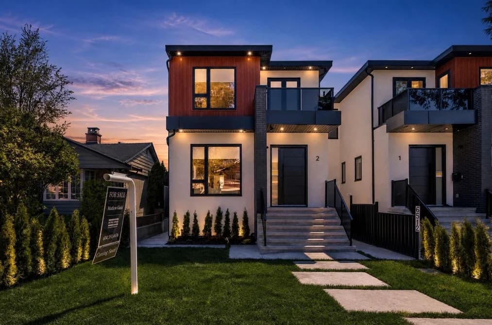 2 6512 GRANT STREET, Burnaby, BC — Residential for Sale - Main Photo