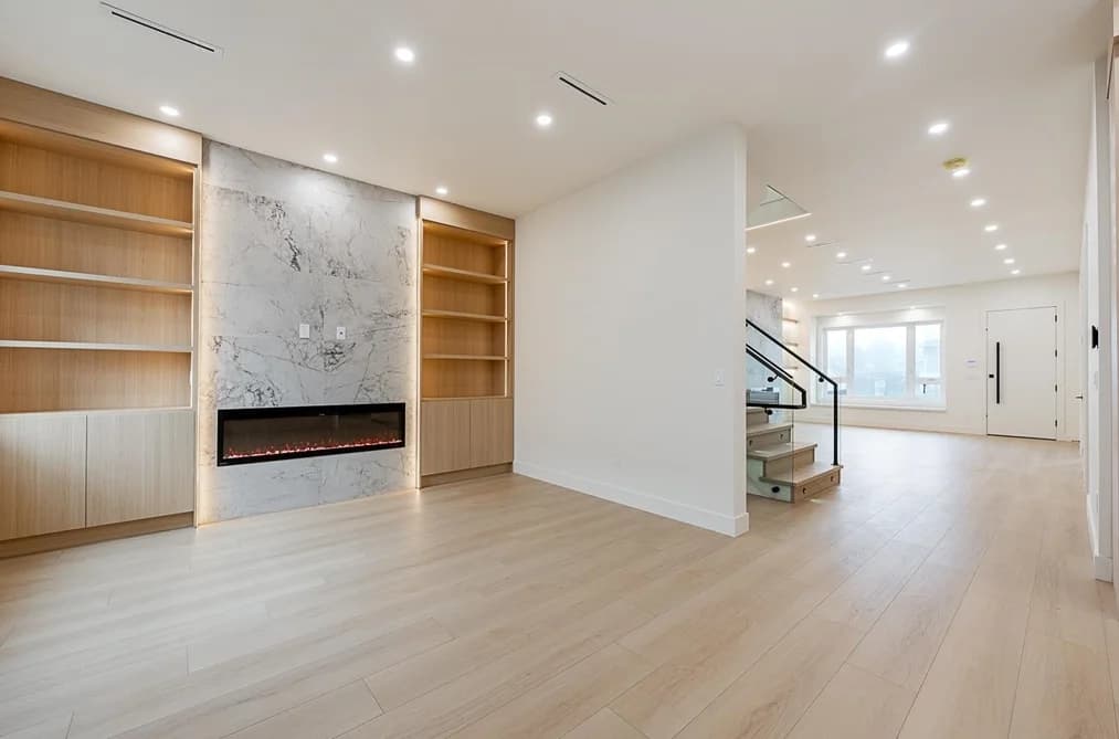 2 6554 CHARLES STREET, Burnaby, BC — Residential for Sale - Main Photo