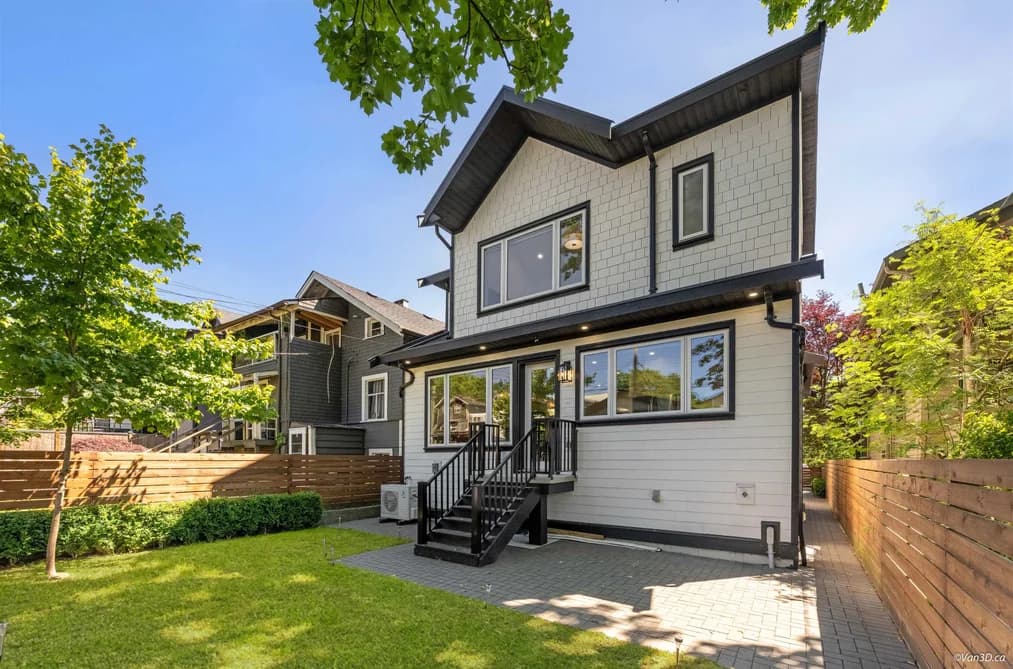 2 683 W 19TH AVENUE, Vancouver, BC — Residential for Sale - Photo 2