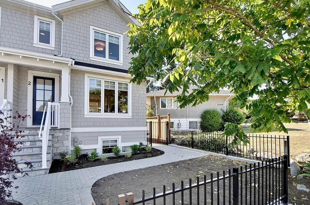 2 8029 MACPHERSON AVENUE, Burnaby, BC — Residential for Sale - Photo 2