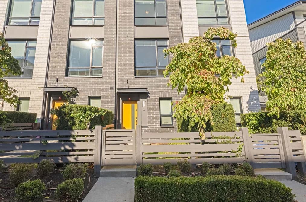 2 9739 UNIVERSITY CRESCENT, Burnaby, BC — Residential for Sale - Main Photo