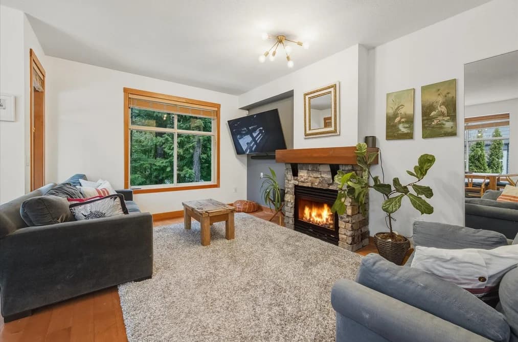 20 1530 TYNEBRIDGE LANE, Whistler, BC — Residential for Sale - Photo 2