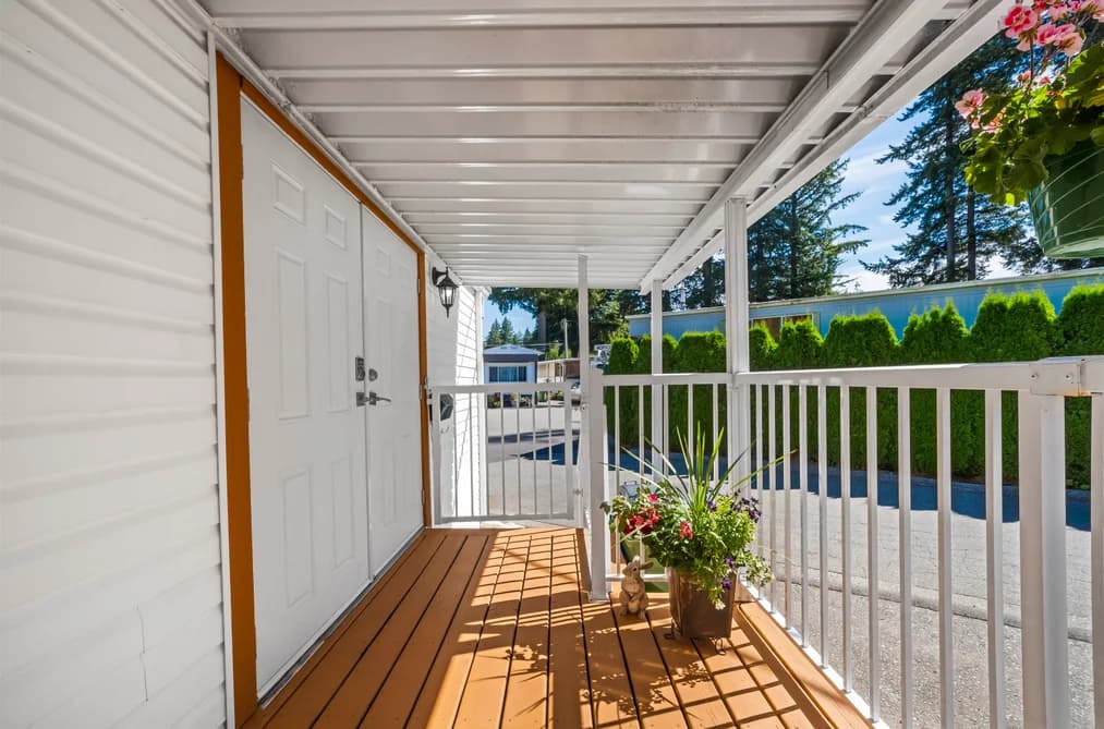 20 24330 FRASER HIGHWAY, Langley, BC — Residential for Sale - Main Photo