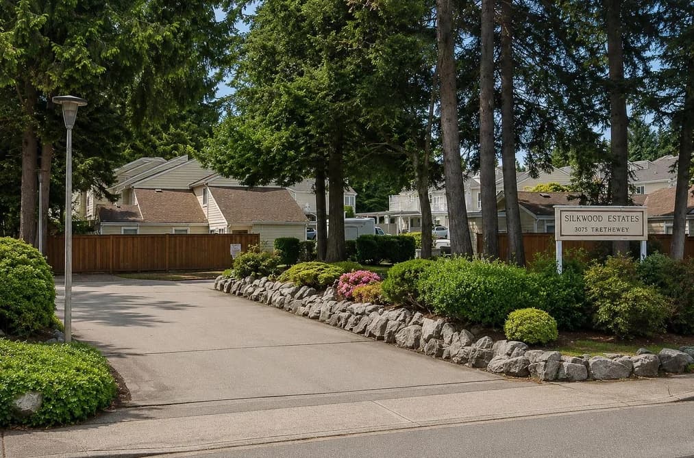 20 3075 TRETHEWEY STREET, Abbotsford, BC — Residential for Sale - Photo 2