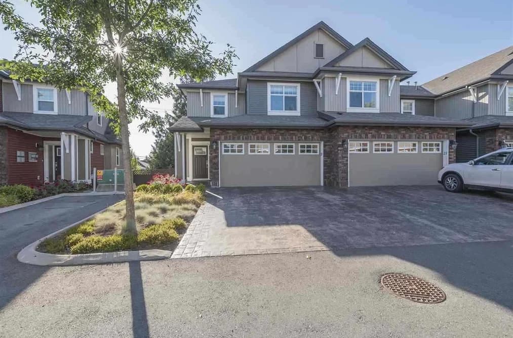 20 45762 SAFFLOWER CRESCENT, Chilliwack, BC — Residential for Sale - Main Photo