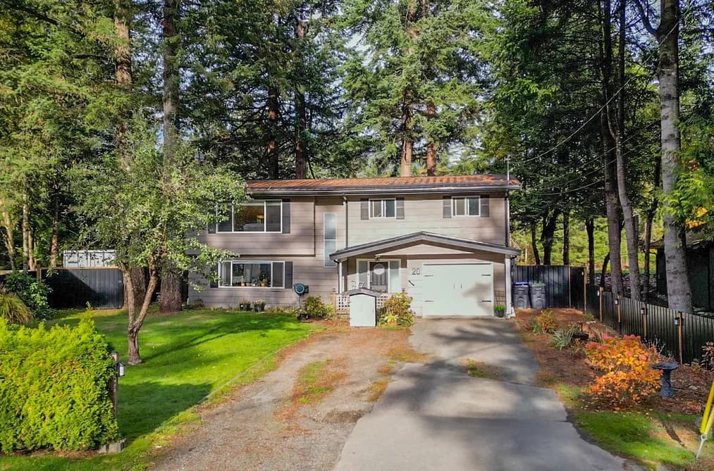 20 Robertson Crescent, Hope, BC - House for Sale - Main Photo 20 Robertson Crescent, Hope, BC - House for Sale - Main Photo