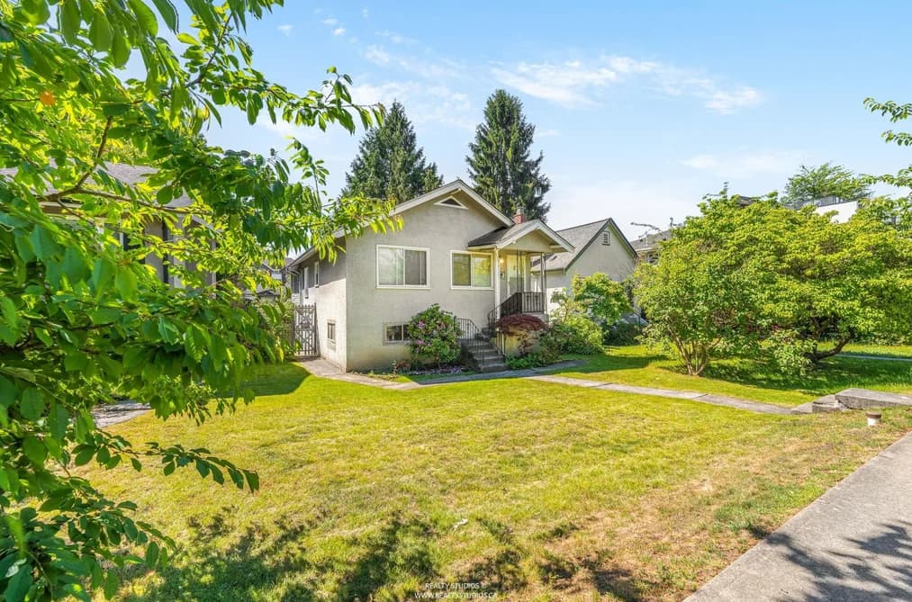 20 W KING EDWARD AVENUE, Vancouver, BC — Residential for Sale - Main Photo