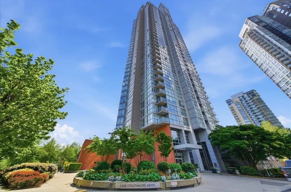 2002 1408 STRATHMORE MEWS, Vancouver, BC — Residential for Sale - Photo 2