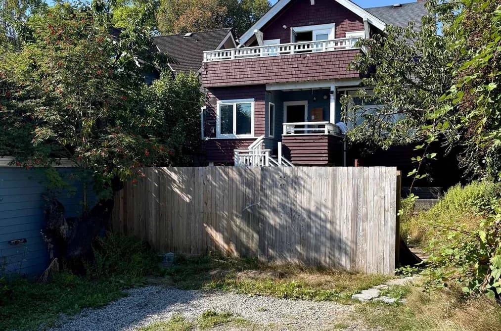 2002 WHYTE AVENUE, Vancouver, BC — Residential for Sale - Photo 2