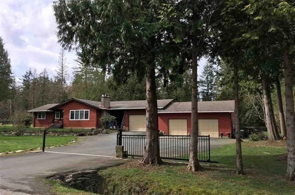 20075 FERNRIDGE CRESCENT, Langley, BC — Residential for Sale - Main Photo