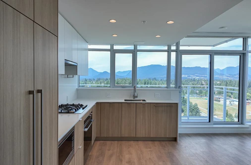 2008 505 NELSON STREET, Coquitlam, BC — Residential for Sale - Photo 2
