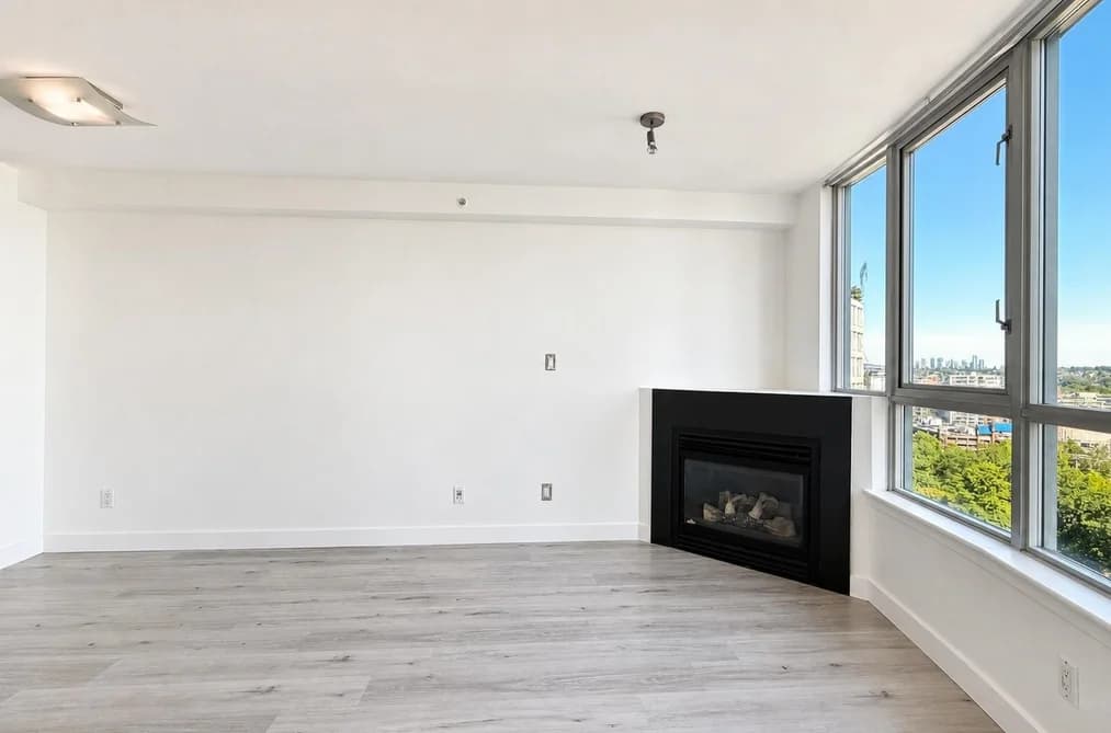 2009 63 KEEFER PLACE, Vancouver, BC — Residential for Sale - Photo 2