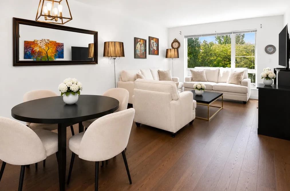 201 1330 MARINE DRIVE, North Vancouver, BC — Residential for Sale - Photo 2