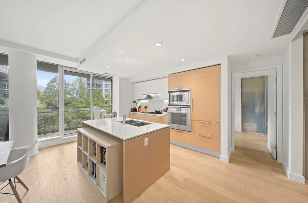 201 1409 W PENDER STREET, Vancouver, BC — Residential for Sale - Photo 2
