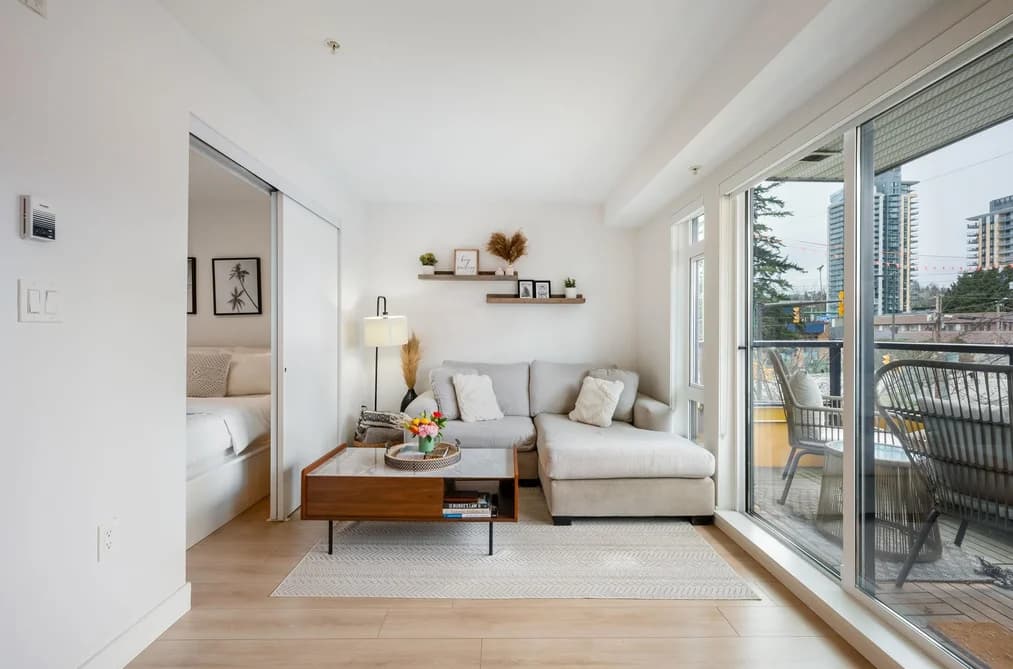 201 1519 CROWN STREET, North Vancouver, BC — Residential for Sale - Main Photo