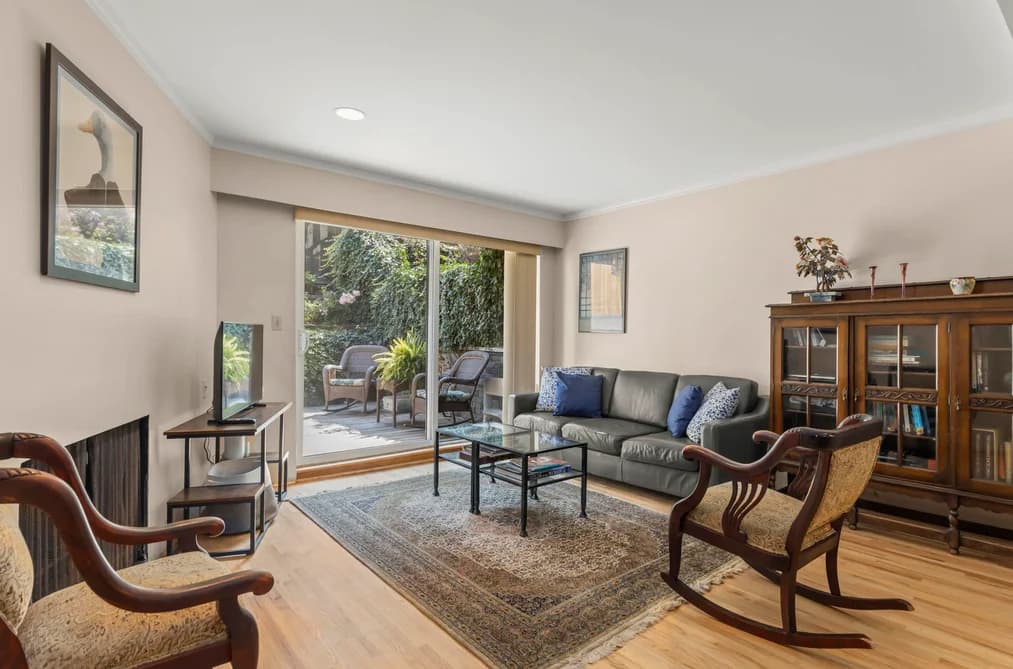 201 2028 W 3RD AVENUE, Vancouver, BC — Residential for Sale - Photo 2