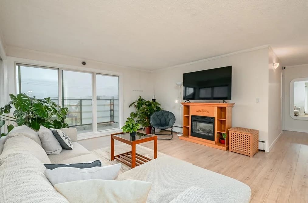 201 2336 WALL STREET, Vancouver, BC — Residential for Sale - Main Photo