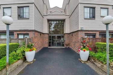 Condo for sale at 201 2357 Whyte Avenue Port Coquitlam British Columbia - MLS: R3130524