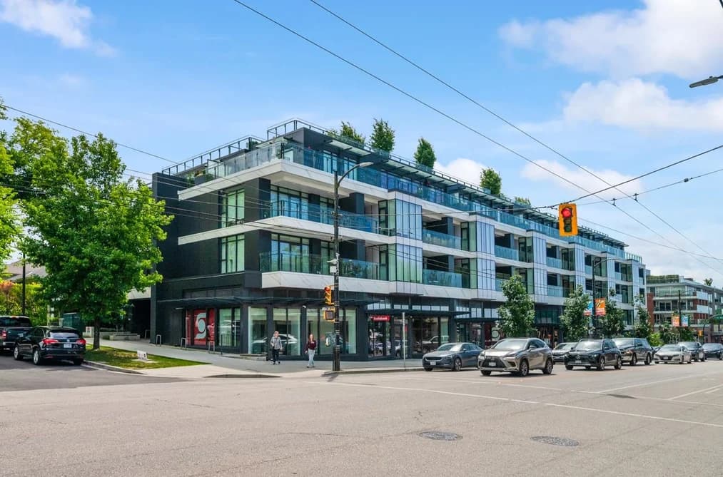 201 3596 W 28TH AVENUE, Vancouver, BC — Residential for Sale - Main Photo