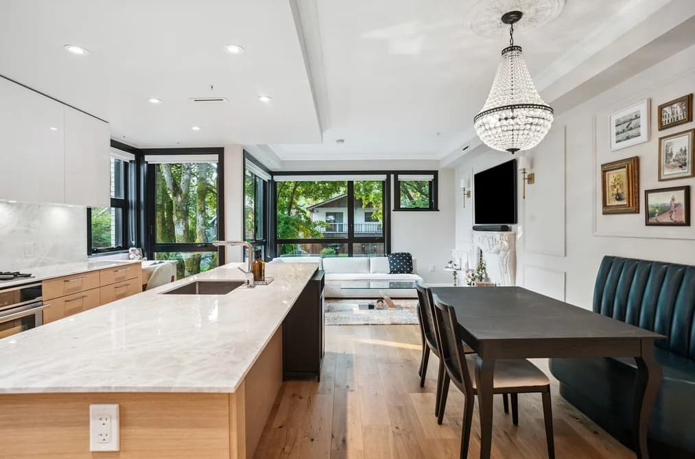 201 3669 WEST 11TH AVENUE, Vancouver, BC — Residential for Sale - Main Photo