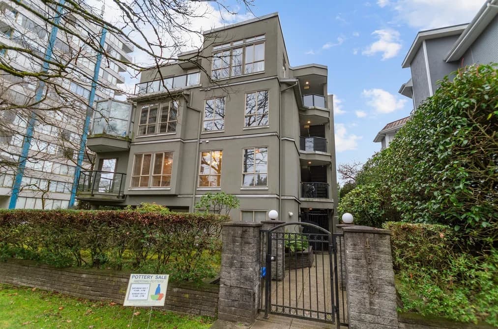 201 4688 W 10TH AVENUE, Vancouver, BC — Residential for Sale - Main Photo