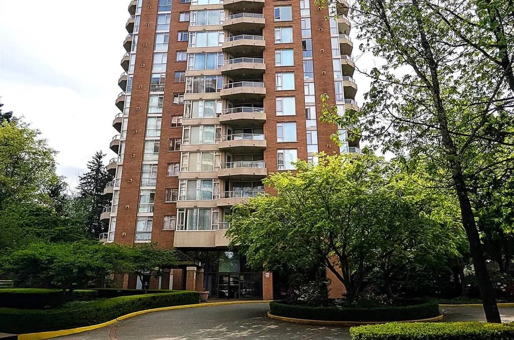 201 4689 HAZEL STREET, Burnaby, BC — Residential for Sale - Photo 2