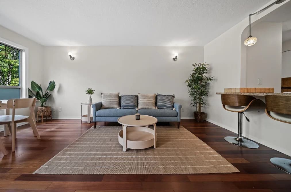 201 4990 MCGEER STREET, Vancouver, BC — Residential for Sale - Photo 2