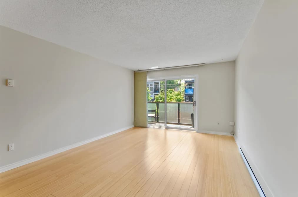 201 550 E 7TH AVENUE, Vancouver, BC — Residential for Sale - Photo 2