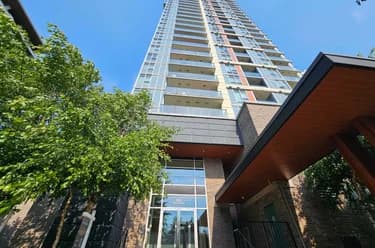Condo for sale at 201 691 North Road Coquitlam British Columbia - MLS: R3147721