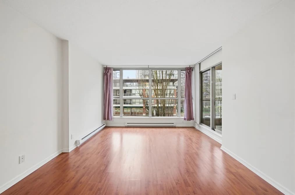 201 8171 SABA ROAD, Richmond, BC — Residential for Sale - Photo 2
