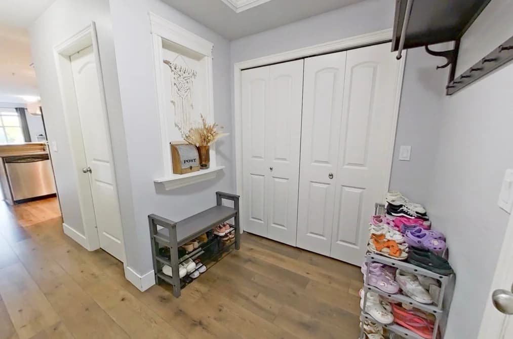 201 8955 EDWARD STREET, Chilliwack, BC — Residential for Sale - Photo 2
