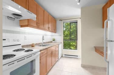 Condo for sale at 201 9153 Saturna Drive Burnaby British Columbia - MLS: R3146939