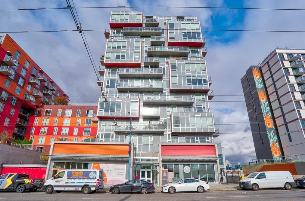 201 983 E HASTINGS STREET, Vancouver, BC — Residential for Sale - Photo 2