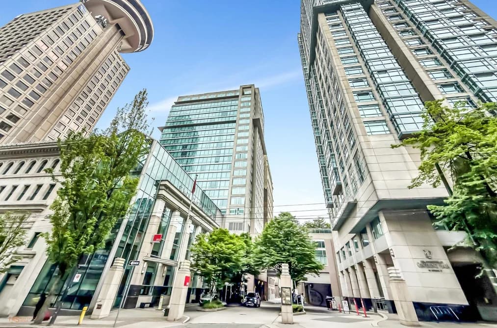 2010 438 SEYMOUR STREET, Vancouver, BC — Residential for Sale - Main Photo
