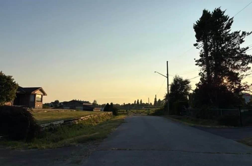 20111 POWELL AVENUE, Maple Ridge, BC — Land for Sale - Photo 2