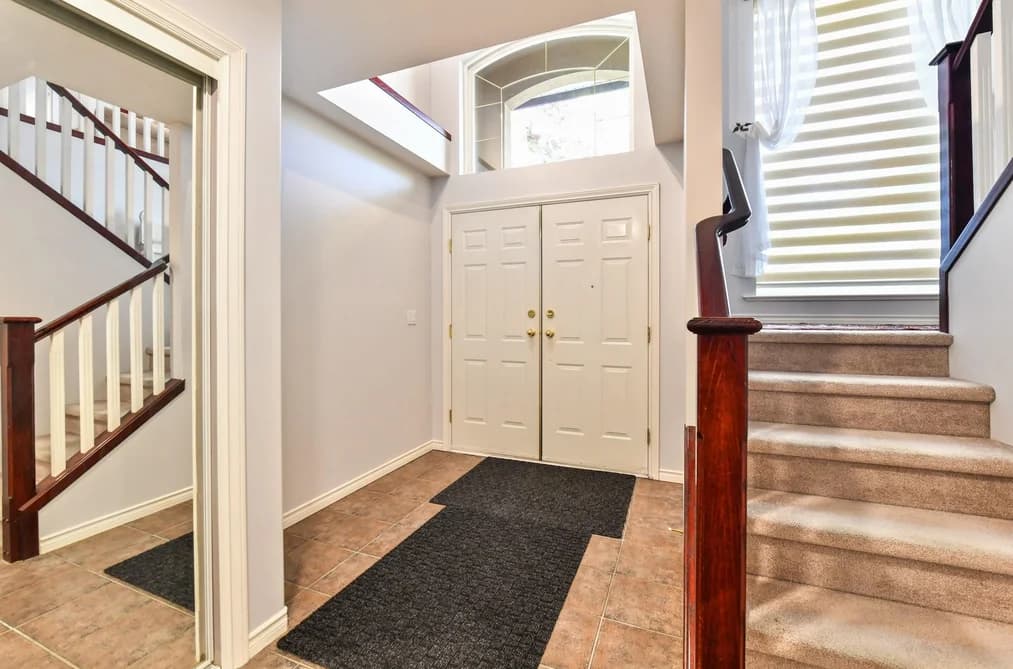 20130 TELEP AVENUE, Maple Ridge, BC — Residential for Sale - Photo 2