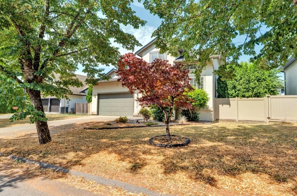 20135 121ST AVENUE, Maple Ridge, BC — Residential for Sale - Photo 2