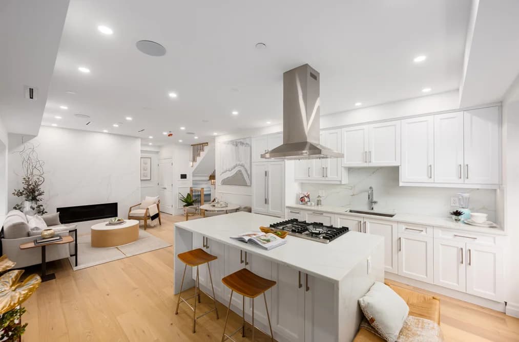 2014 W 15TH AVENUE, Vancouver, BC — Residential for Sale - Main Photo