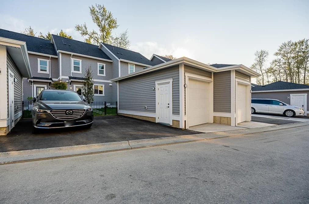 20159 83 AVENUE, Langley, BC — Residential for Sale - Photo 2